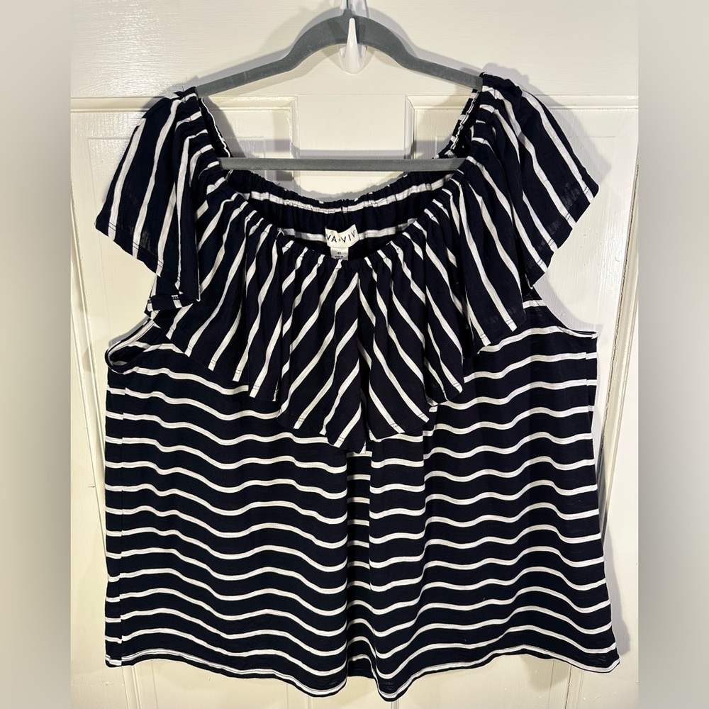 Ava & Vic Women’s Off Shoulder Flowy Navy White Striped Top Blouse Size 4X NWT!